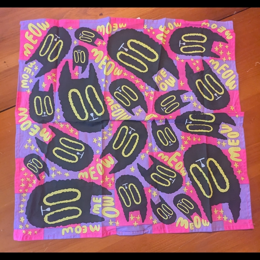 Lush Black Cat Knot Wrap